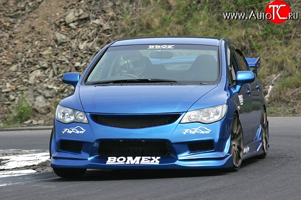 9 499 р. Передний бампер Bomex Style Honda Civic FD седан дорестайлинг (2005-2008) (Неокрашенный)  с доставкой в г. Москва