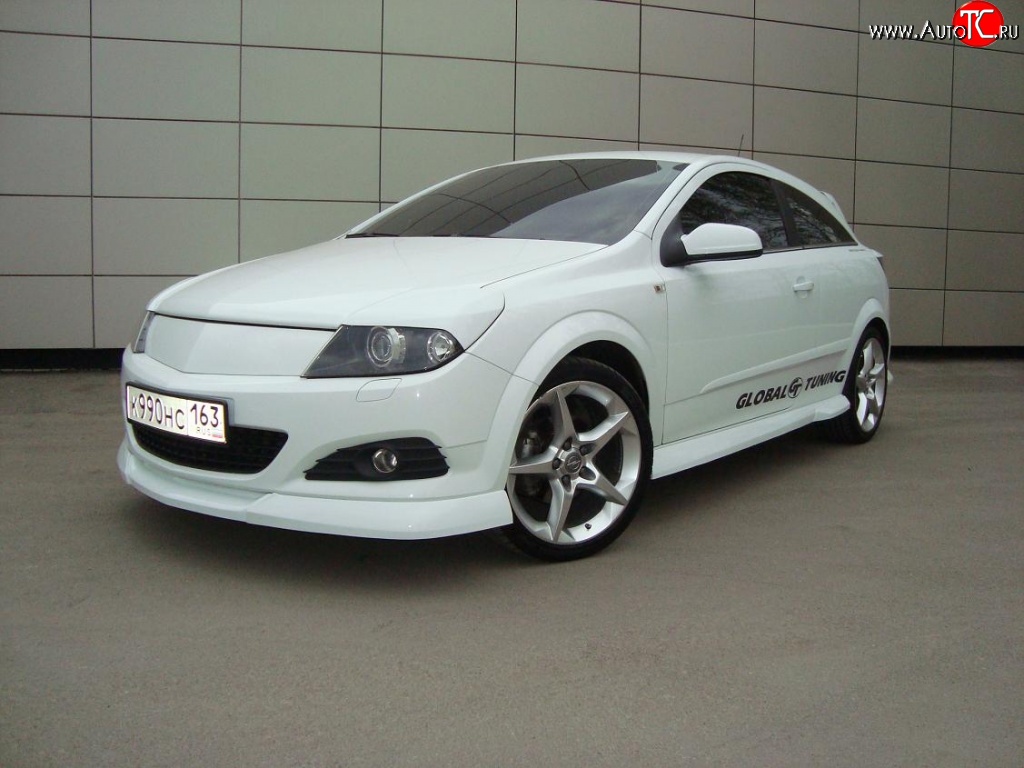 4 499 р. Глухая решётка радиатора Global Tuning  Opel Astra  H GTC (2004-2011) хэтчбек 3 дв. дорестайлинг, хэтчбек 3 дв. рестайлинг (Неокрашенная)  с доставкой в г. Москва