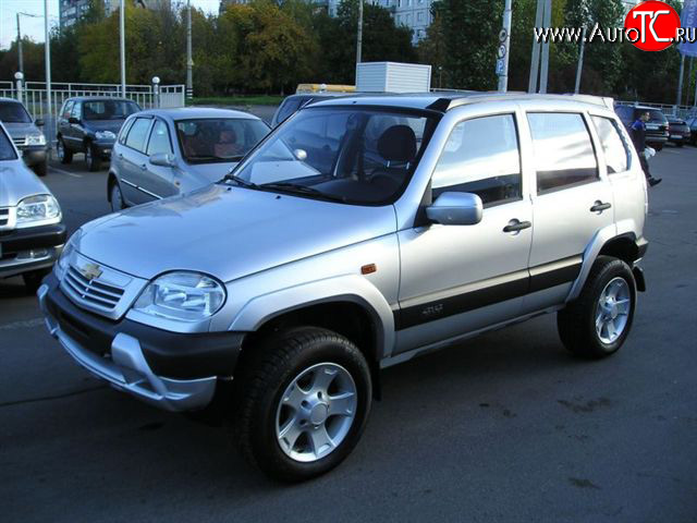 889 р. Накладки на зеркала Трофи после 2005 г.в Chevrolet Niva 2123 дорестайлинг (2002-2008) (Неокрашенные)  с доставкой в г. Москва