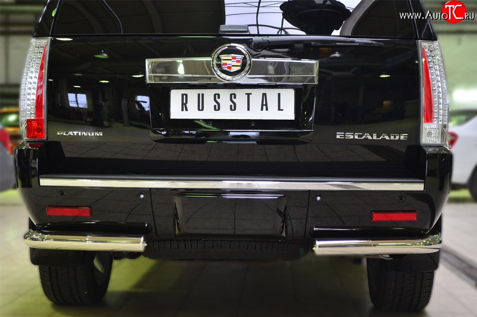 17 499 р. Защита заднего бампера (Ø76 мм уголки, нержавейка) Russtal Cadillac Escalade GMT926 джип 5 дв. короткая база (2006-2014)  с доставкой в г. Москва