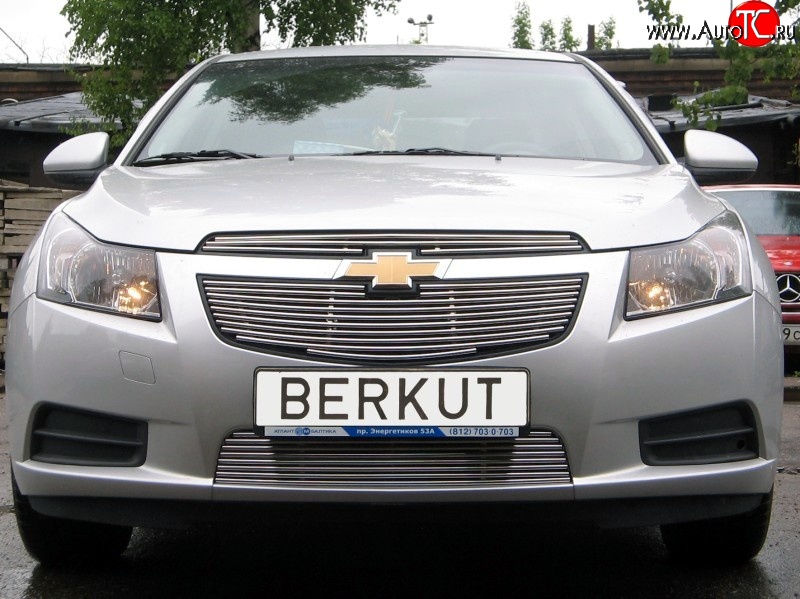 4 399 р. Декоративная вставка воздухозаборника Berkut Chevrolet Cruze J300 седан рестайлинг (2012-2015)  с доставкой в г. Москва