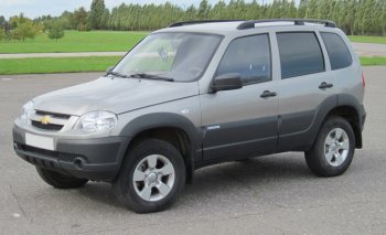 7 949 р. Рейлинги крыши АПС  Chevrolet Niva  2123 (2002-2020), Лада 2123 (Нива Шевроле) (2002-2021), Лада Нива Трэвел (2021-2025) (Черные, без поперечин)  с доставкой в г. Москва. Увеличить фотографию 4