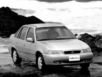 17 849 р. Капот Стандартный  Daewoo Nexia  дорестайлинг (1995-2008) (Окрашенный)  с доставкой в г. Москва. Увеличить фотографию 1