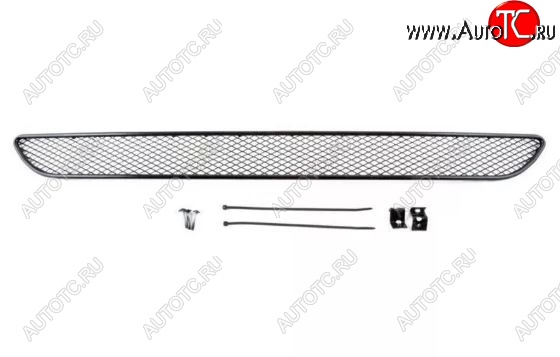 395 р. Сетка в воздухозаборник бампера Arbori (20 мм, сота) Ford Fiesta 6 хэтчбэк 3 дв. рестайлинг (2012-2019) (Черная)  с доставкой в г. Москва