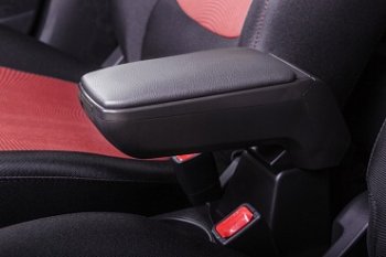 Подлокотник Armster S (+USBAUX) Ford Focus CEW хэтчбэк дорестайлинг (2018-2021)