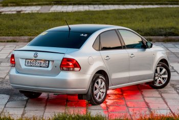 3 899 р. Лип спойлер Racing Volkswagen Polo 5 седан дорестайлинг (2009-2015) (Неокрашенный)  с доставкой в г. Москва. Увеличить фотографию 4