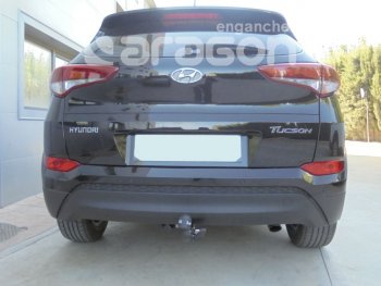 Фаркоп Aragon (съемный шар тип S - горизонтальный выдвижной шар) Hyundai Tucson TL дорестайлинг (2015-2018)