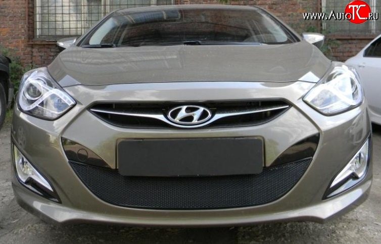 2 099 р. Сетка на бампер Russtal (черная) Hyundai I40 1 VF рестайлинг седан (2015-2019)  с доставкой в г. Москва