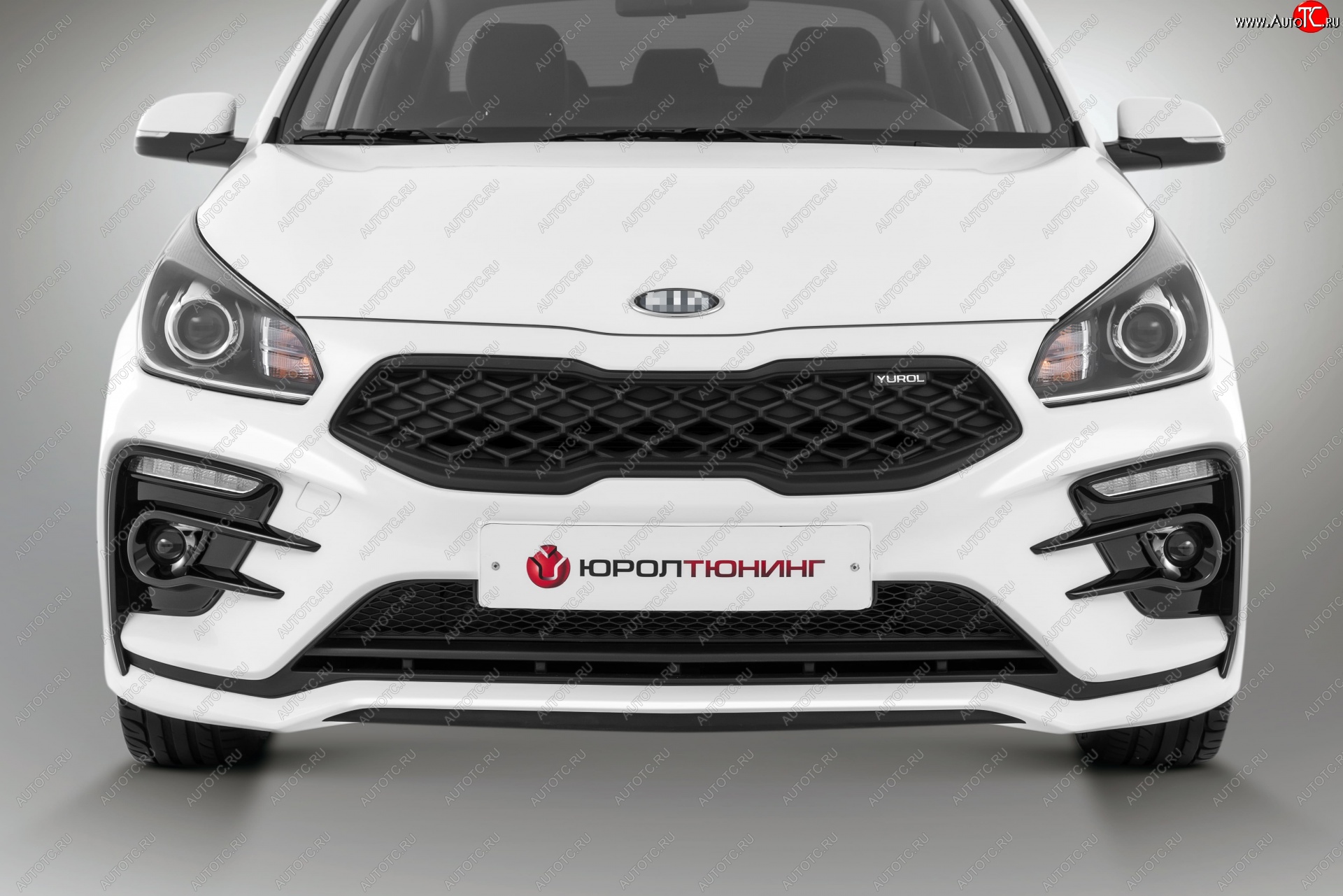 17 999 р. Передний бампер Kudos Romb  KIA Rio  4 FB (2016-2020) дорестайлинг седан (Под прямоугольные ДХО с ПТФ, Неокрашенный)  с доставкой в г. Москва