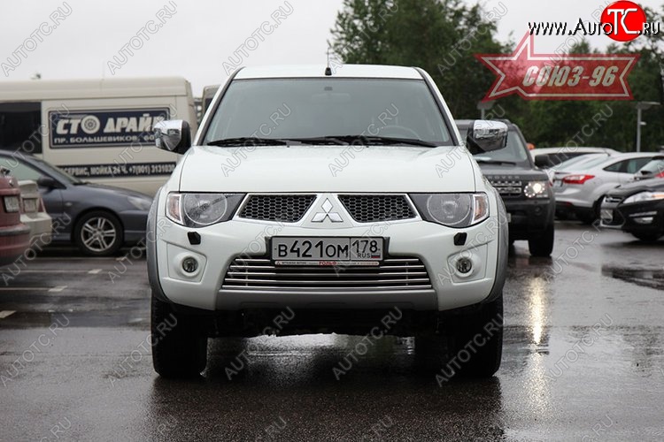 5 489 р. Декоративный элемент воздухозаборника Souz-96 (d16) Mitsubishi L200 5 KK,KL дорестайлинг (2015-2019)  с доставкой в г. Москва