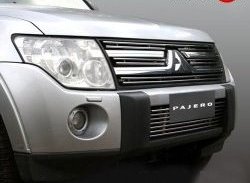 5 799 р. Декоративная вставка воздухозаборника дорестайлинг Berkut  Mitsubishi Pajero ( 4 V90,  4 V80) (2006-2011) дорестайлинг, дорестайлинг  с доставкой в г. Москва. Увеличить фотографию 1