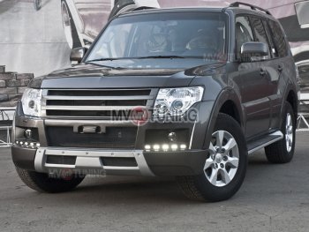 8 199 р. Решётка радиатора BROOMER Design Mitsubishi Pajero 4 V90 дорестайлинг (2006-2011) (Неокрашенная)  с доставкой в г. Москва. Увеличить фотографию 2