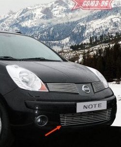 3 959 р. Декоративный элемент воздухозаборника Souz-96 (d10)  Nissan Note  1 (2004-2008) E11 дорестайлинг  с доставкой в г. Москва. Увеличить фотографию 1