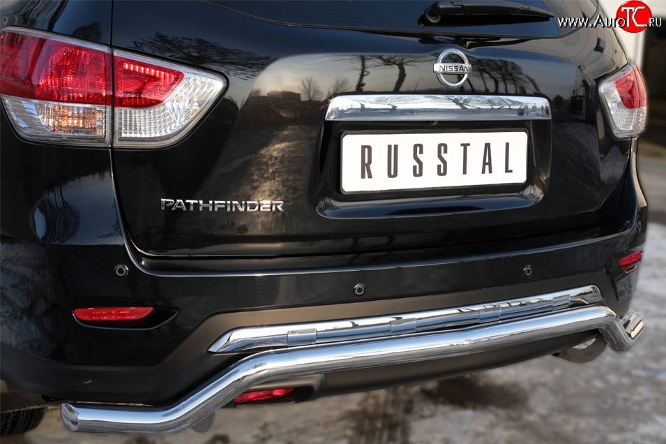 8 649 р. Защита заднего бампера (Ø63 мм волна, нержавейка) Russtal Nissan Pathfinder R52 дорестайлинг (2012-2017)  с доставкой в г. Москва