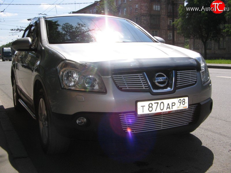 4 399 р. Декоративная вставка решетки радиатора Berkut Nissan Qashqai 1 дорестайлинг (2007-2010)  с доставкой в г. Москва