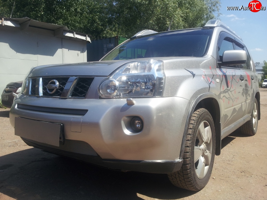 1 299 р. Сетка в решетку радиатора Russtal Nissan X-trail 2 T31 дорестайлинг (2007-2011) (хром)  с доставкой в г. Москва