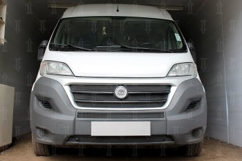 Защитная сетка в бампер (низ, 2 части, ячейка 3х7 мм) Alfeco Стандарт Fiat Ducato 290 (2014-2024)  (Чёрная)