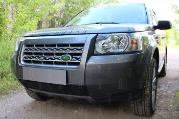 3 199 р. Защитная сетка в бампер (низ, ячейка 3х7 мм) Alfeco Стандарт Land Rover Freelander L359 дорестайлинг (2006-2010) (Чёрная)  с доставкой в г. Москва. Увеличить фотографию 3