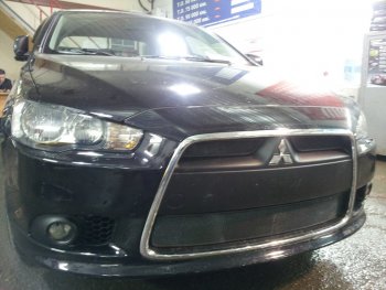 5 849 р. Защитная сетка в бампер (3 части, ячейка 3х7 мм) Alfeco Стандарт  Mitsubishi Lancer  10 CY (2011-2017) седан рестайлинг, хэтчбек 5 дв рестайлинг (Чёрная)  с доставкой в г. Москва. Увеличить фотографию 1