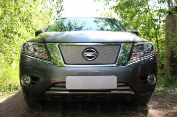 Защитная сетка в бампер (верх, ячейка 3х7 мм) Стрелка11 Стандарт Nissan Pathfinder R52 дорестайлинг (2012-2017) ()