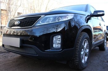 3 989 р. Защитная сетка в бампер (низ, ячейка 4х10 мм) Alfeco Премиум KIA Sorento XM рестайлинг (2012-2015) (Чёрная)  с доставкой в г. Москва. Увеличить фотографию 4