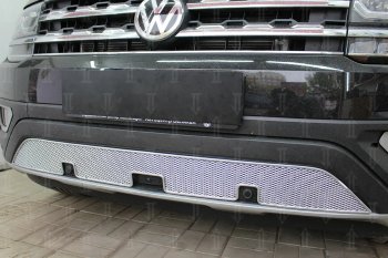 4 649 р. Защитная сетка в бампер (низ, ячейка 4х10 мм) Стрелка11 Премиум Volkswagen Teramont CA1 дорестайлинг (2016-2020) (Хром)  с доставкой в г. Москва. Увеличить фотографию 3