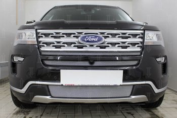 Защитная сетка в бампер (верх, 2 части, ячейка 3х7 мм) Alfeco Стандарт Ford (Форд) Explorer (Експлорер)  U625 (2019-2024) U625 5 дв.  (Хром)