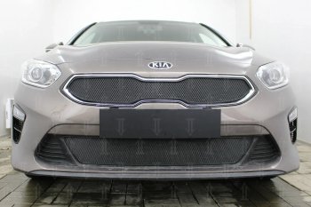 Защитная сетка в бампер (низ, ячейка 3х7 мм) Alfeco Стандарт KIA Ceed 3 CD хэтчбэк (2018-2024)  (Чёрная)