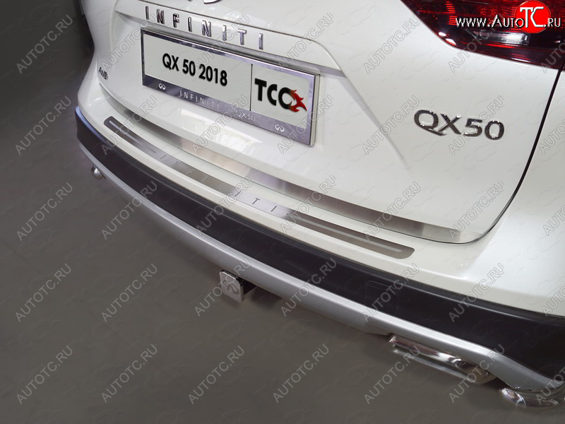 2 079 р. Накладка на заднюю дверь, ТСС Тюнинг  INFINITI Qx50  J55 (2017-2022) (Лист шлифованный)  с доставкой в г. Москва