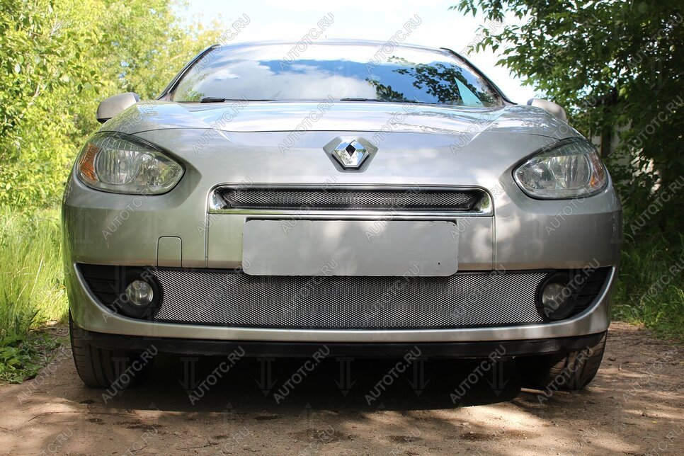 2 559 р. Защита радиатора (верх) Стрелка11 Стандарт    Renault Fluence (2010-2012) дорестайлинг (хром)  с доставкой в г. Москва