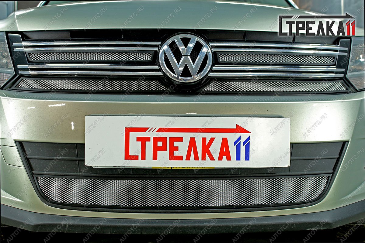 3 389 р.  Защита радиатора (низ) Стрелка11 Стандарт  Volkswagen Tiguan  NF (2011-2017) рестайлинг (хром)  с доставкой в г. Москва