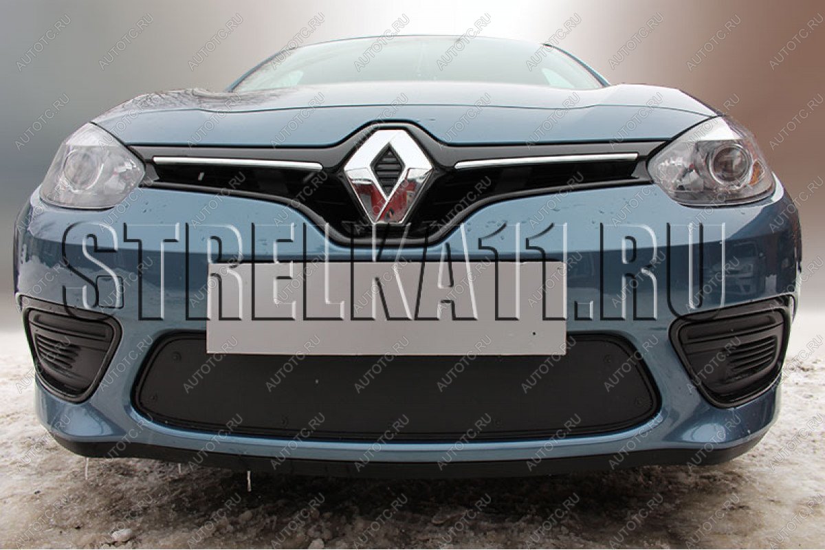 799 р. Зимняя заглушка решетки радиатора (верх, 2 детали) Стрелка11  Renault Fluence (2012-2016) рестайлинг (черная)  с доставкой в г. Москва