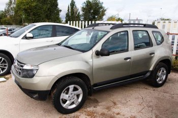 4 649 р. Молдинги дверей Артформ  Renault Duster  HS (2010-2021) дорестайлинг, рестайлинг  с доставкой в г. Москва. Увеличить фотографию 1