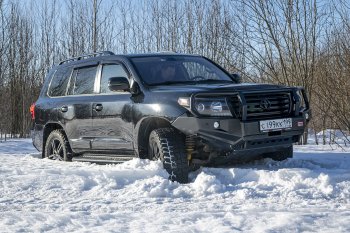 65 999 р. Бампер передний силовой РИФ  Toyota Land Cruiser  200 (2007-2015) дорестайлинг, 1-ый рестайлинг (С дополнительными фарами, защитной дугой и защитой бачка омывателя)  с доставкой в г. Москва. Увеличить фотографию 3