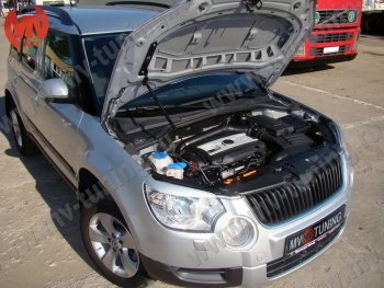 2 969 р. Упор капота MV-Tuning (одинарный) Skoda Yeti (2009-2013)  с доставкой в г. Москва. Увеличить фотографию 4