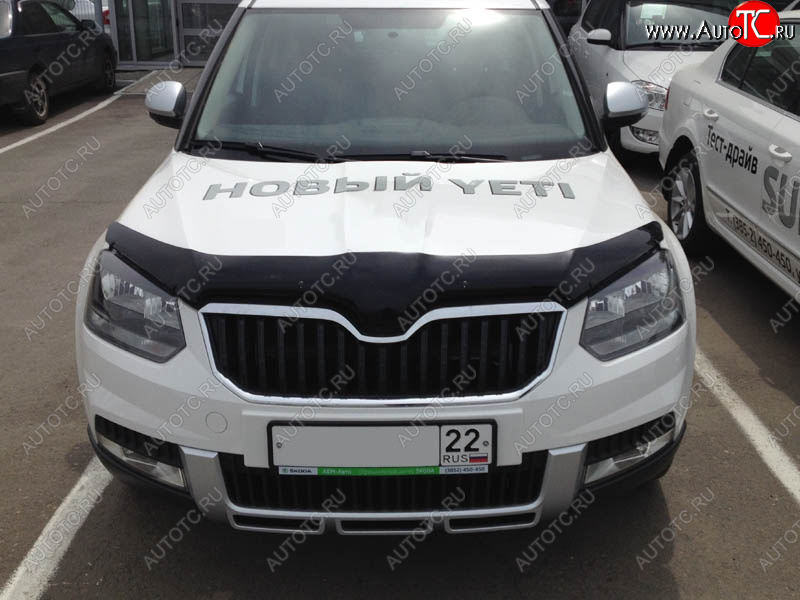 2 879 р. Дефлектор капота SIM Skoda Yeti (2013-2018)  с доставкой в г. Москва