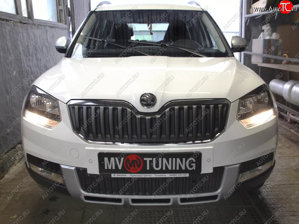 2 879 р. Заглушка решетки радиатора (верхняя, OUTDOOR) MV-Tuning Skoda Yeti (2013-2018) (Неокрашенная)  с доставкой в г. Москва