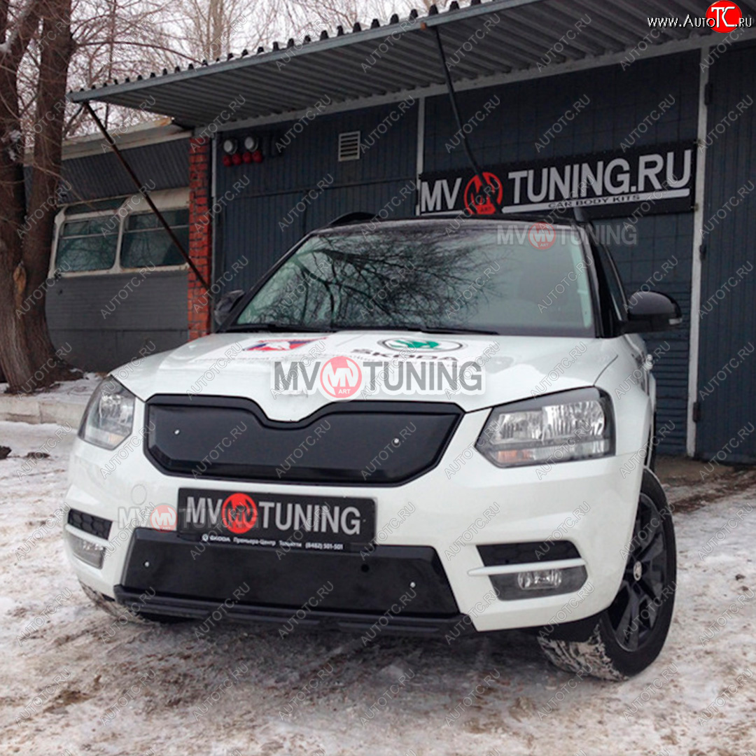 2 999 р. Заглушка решетки радиатора MV-Tuning (комплектация City и MONTE CARLO)  Skoda Yeti (2013-2018) (Поверхность текстурная)  с доставкой в г. Москва