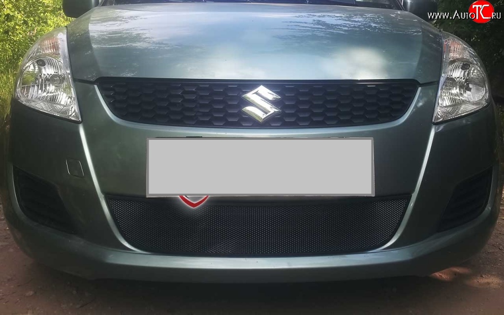 1 469 р. Сетка на бампер Russtal (черная) Suzuki Swift ZC72S дорестайлинг, хэтчбэк 5 дв. (2010-2013)  с доставкой в г. Москва