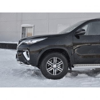 20 849 р. Защита переднего бампера (Ø63 мм с клыками, нержавейка) Russtal  Toyota Fortuner  AN160 (2015-2020) дорестайлинг  с доставкой в г. Москва. Увеличить фотографию 3