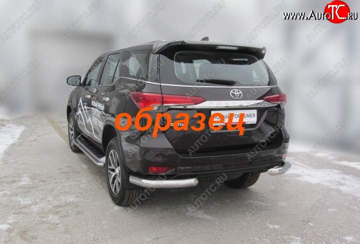 8 999 р. Уголки d76  Toyota Fortuner  AN160 (2015-2020) дорестайлинг (Цвет: серебристый)  с доставкой в г. Москва