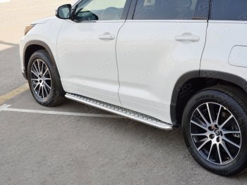 Широкая защита порогов с трубой диаметром 42 мм SLITKOFF v1 Toyota Highlander XU50 дорестайлинг (2013-2017)