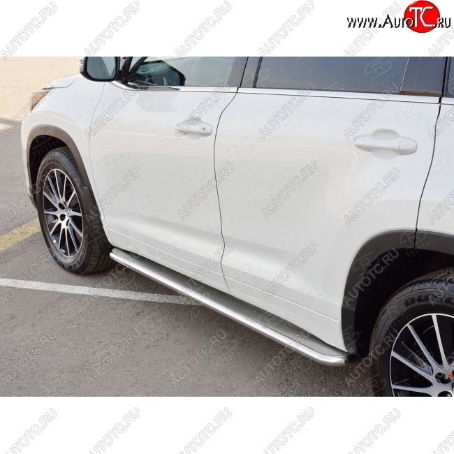 42 899 р. Широкая защита порогов с трубой диаметром 42 мм SLITKOFF v3 Toyota Highlander XU50 дорестайлинг (2013-2017)  с доставкой в г. Москва