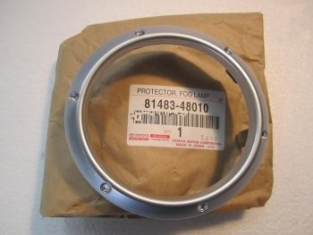 Рамка противотуманной фары SAT PREMIUM (LH=RH) Toyota Kluger XU20 рестайлинг (2003-2007)