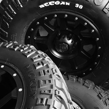 41 999 р. Грязевая покрышка Mickey Thompson DEEGAN 38™ R16 265x75 Nissan X-terra 2 N50 рестайлинг (2009-2015). Увеличить фотографию 5