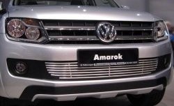 8 399 р. Декоративная вставка воздухозаборника Berkut  Volkswagen Amarok (2009-2016) дорестайлинг  с доставкой в г. Москва. Увеличить фотографию 2