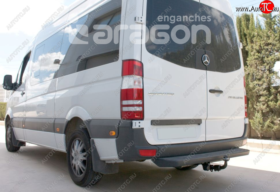 22 699 р. Фаркоп Aragon. (шар S) Mercedes-Benz Sprinter W906 (2006-2013)  с доставкой в г. Москва