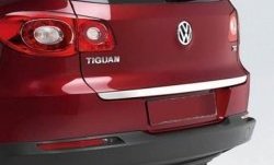 Накладка на крышку багажника СТ Volkswagen Tiguan NF рестайлинг (2011-2017)